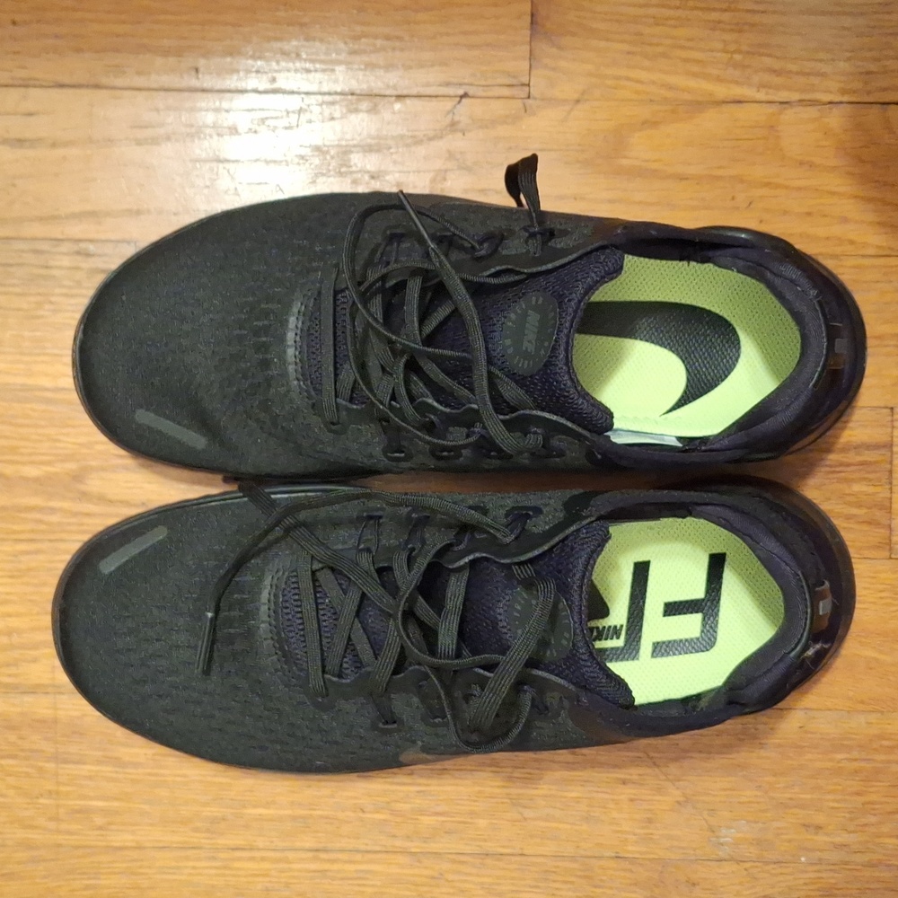 Nike Free RN black sneakers Men's 8.5